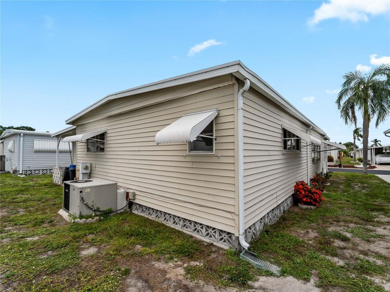 3226 Sweet Bay Terrace , Sarasota, FL 34237 Photo