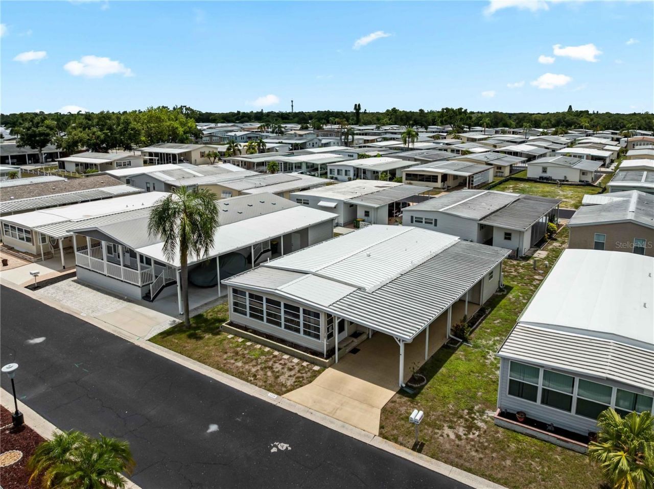 3226 Sweet Bay Terrace , Sarasota, FL 34237 Photo