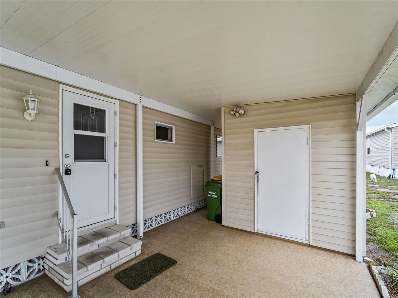 3226 Sweet Bay Terrace , Sarasota, FL 34237 Photo