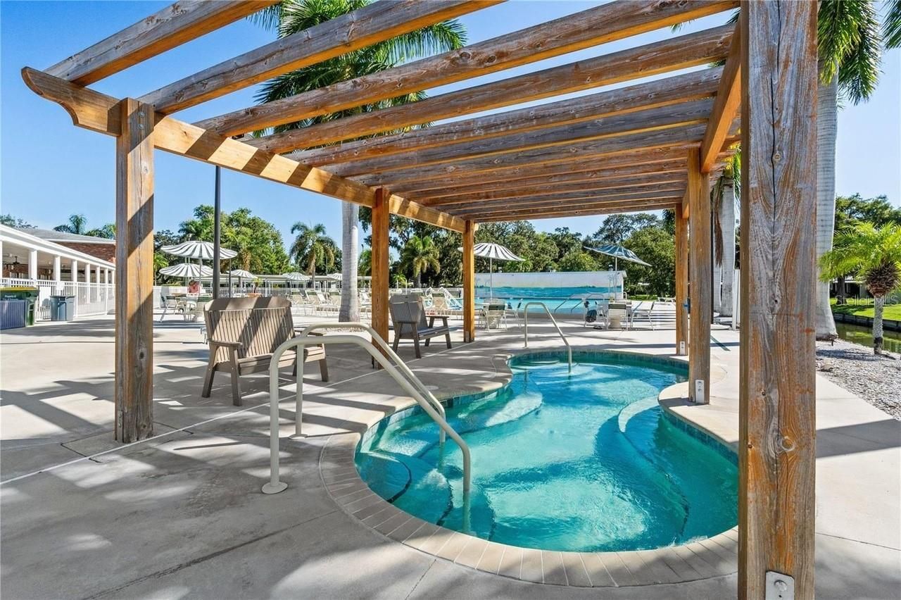 3226 Sweet Bay Terrace , Sarasota, FL 34237 Photo