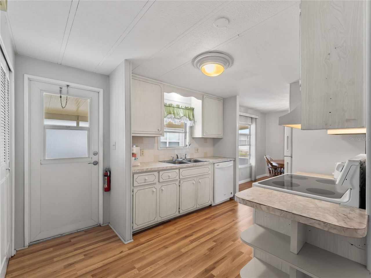 3226 Sweet Bay Terrace , Sarasota, FL 34237 Photo