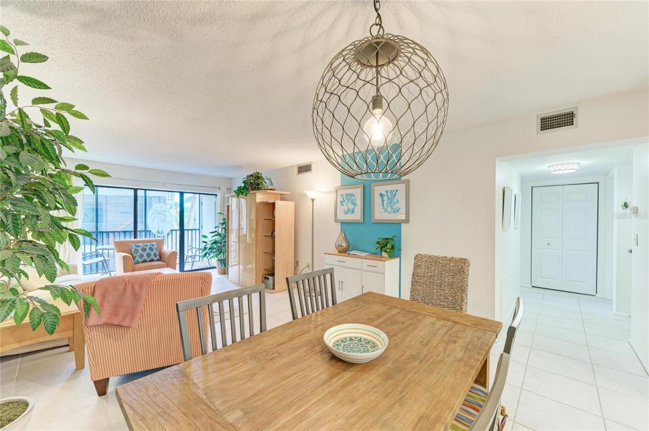 6157 Midnight Pass Road, Unit E12, Sarasota, FL 34242 Photo