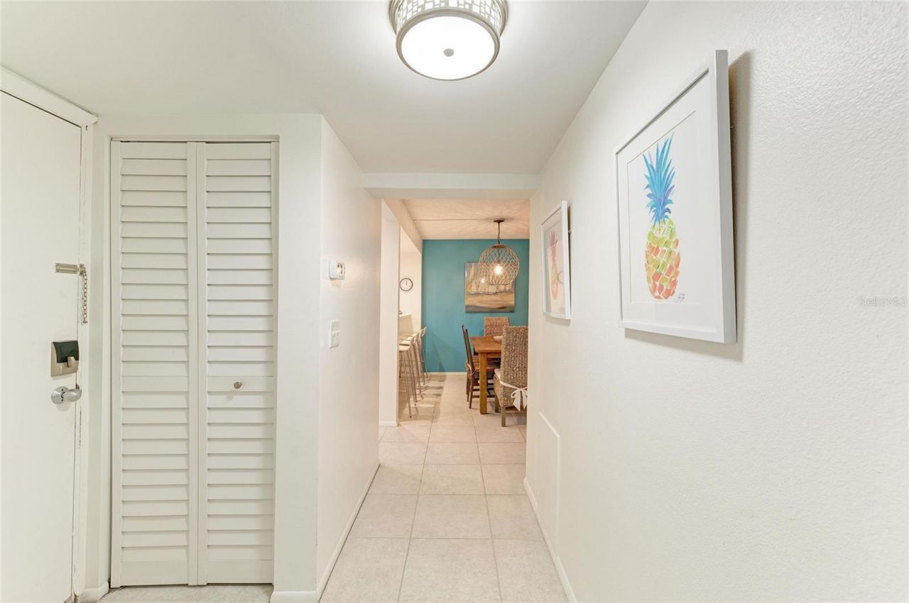 6157 Midnight Pass Road, Unit E12, Sarasota, FL 34242 Photo