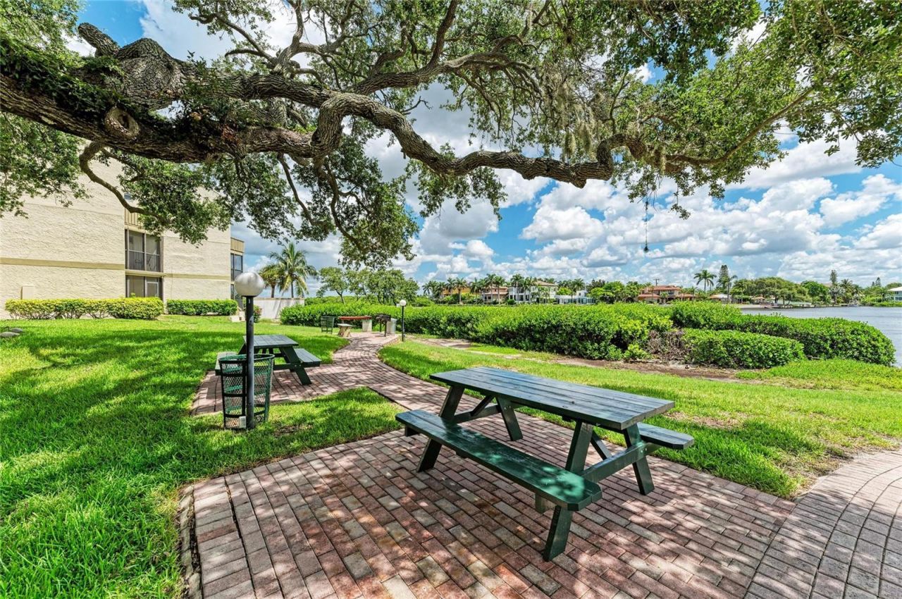 6157 Midnight Pass Road, Unit E12, Sarasota, FL 34242 Photo