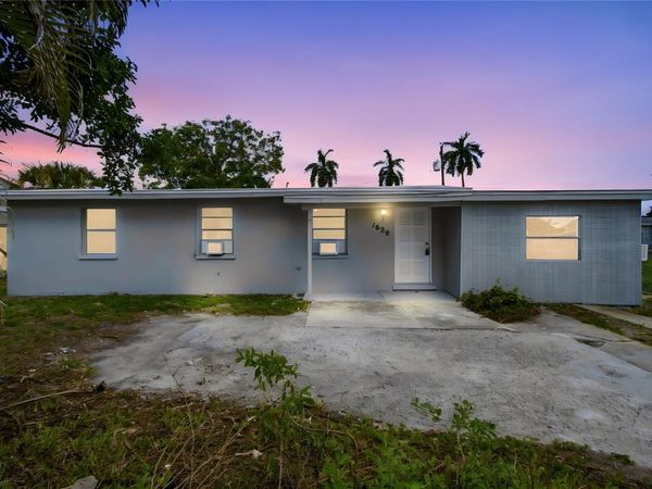 1629 PAWNEE STREET, FORT MYERS, FL 33916