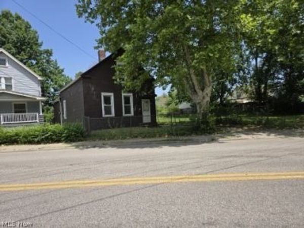 3647 Independence Road , Cleveland, OH 44105