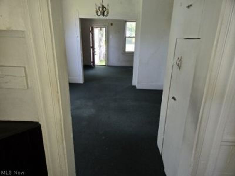 3647 Independence Road, Cleveland, OH 44105 Photo 10