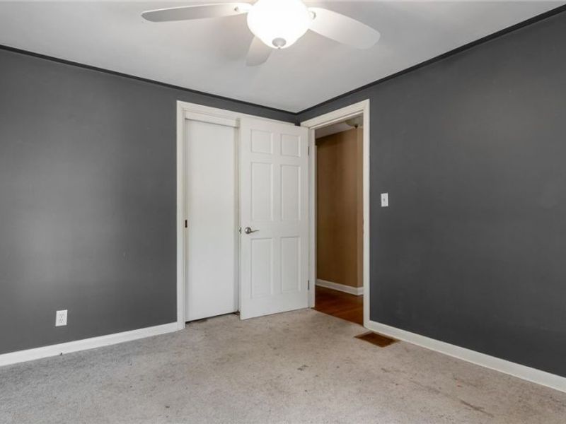 1751 Blaine Avenue, Cambridge, OH 43725 Photo 11
