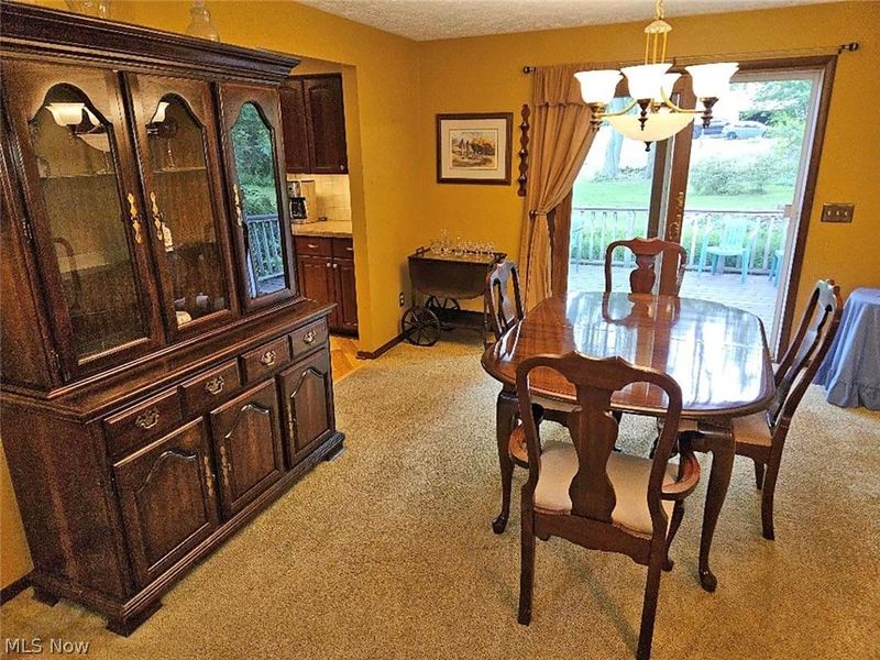 8162 Mona Street SW, Navarre, OH 44662 Photo 12