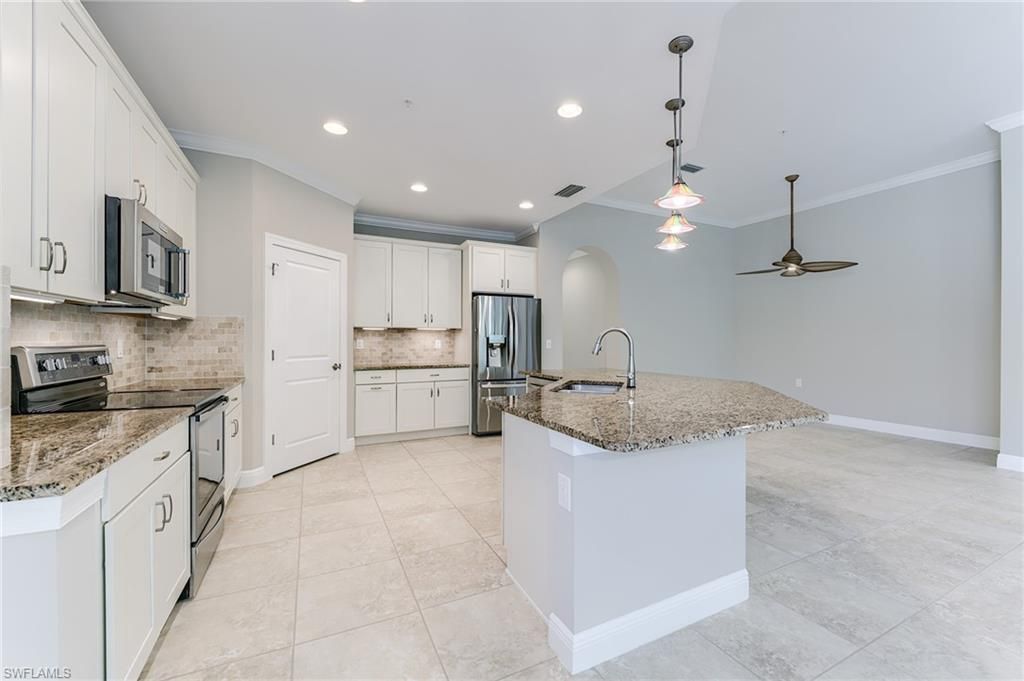 10475 Casella Way, Unit 202, Fort Myers, FL 33913 Photo
