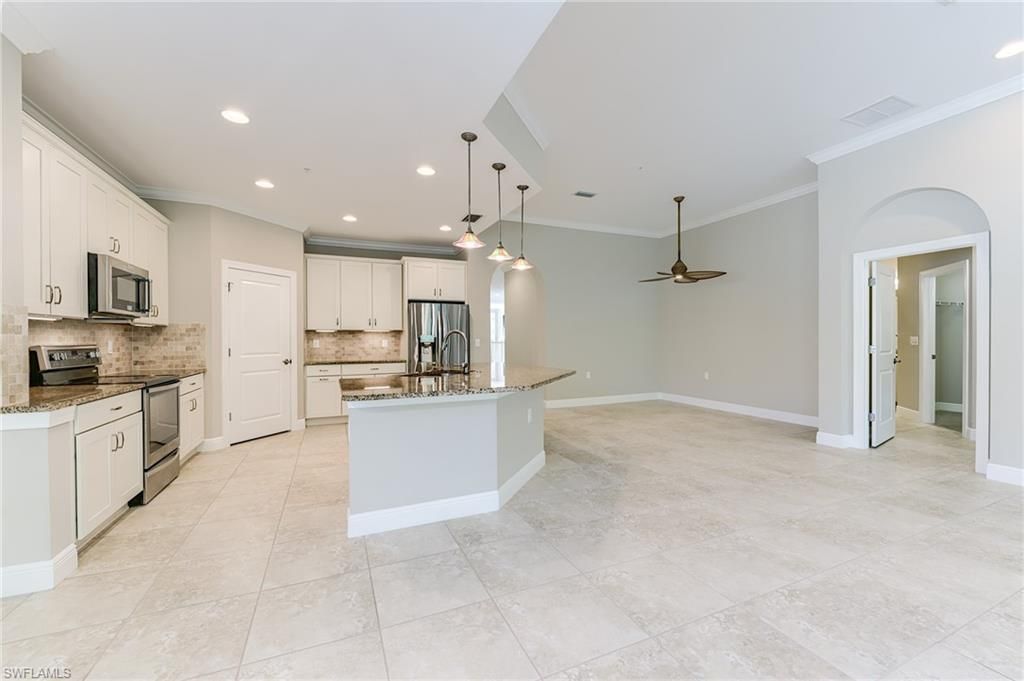 10475 Casella Way, Unit 202, Fort Myers, FL 33913 Photo