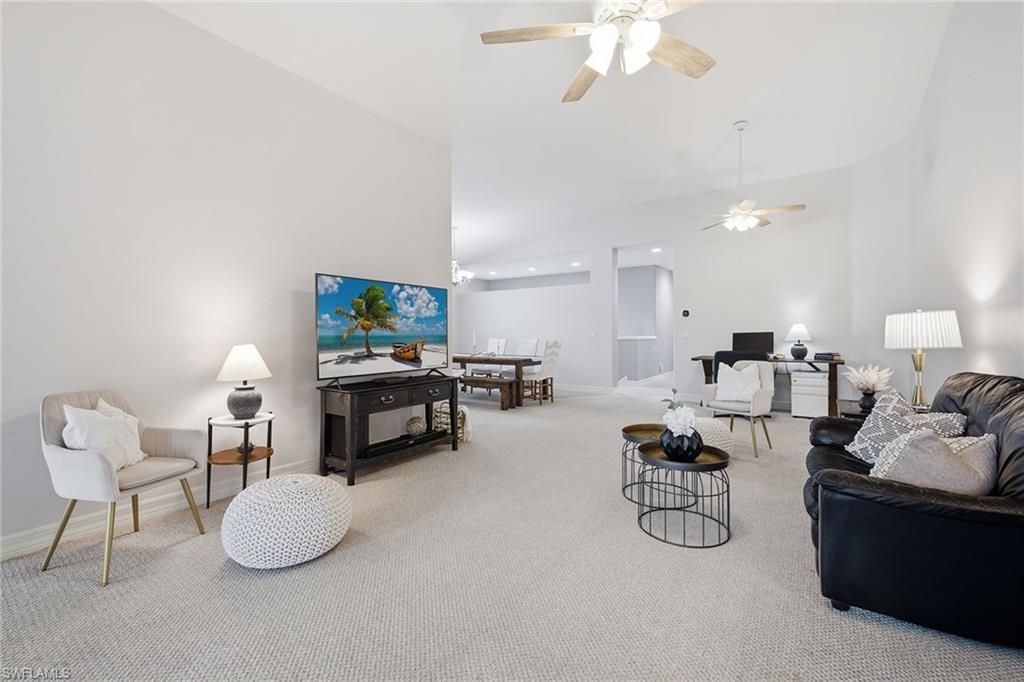 8380 Big Acorn Cir, Unit 1204, Naples, FL 34119 Photo