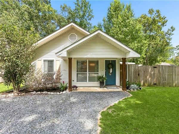 2121 DUPRE Street, Mandeville, LA 70448