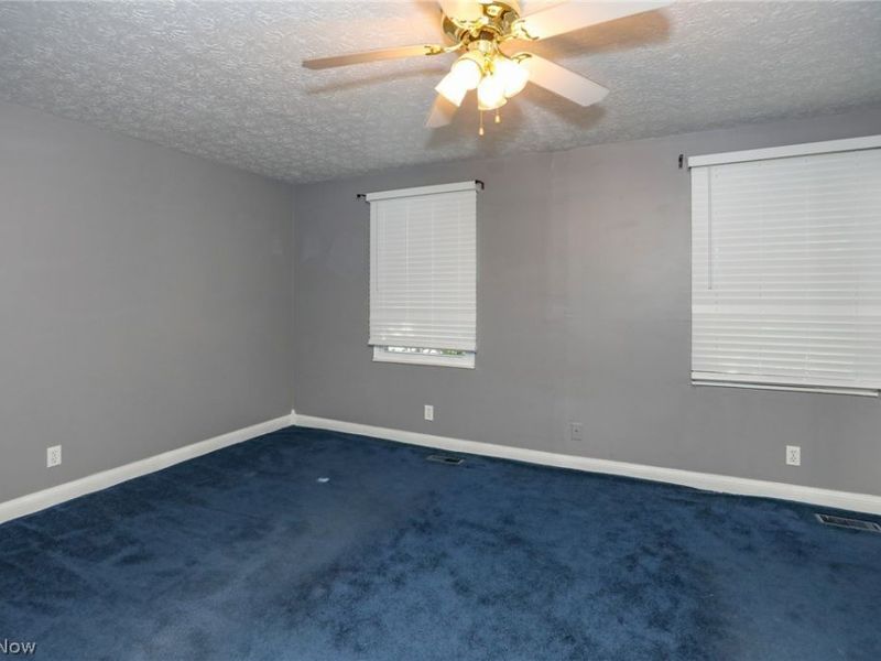 1073 Sunnywood Lane, Ravenna, OH 44266 Photo 17