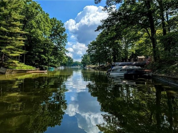 348 Rome Terrace, Roaming Shores, OH 44084