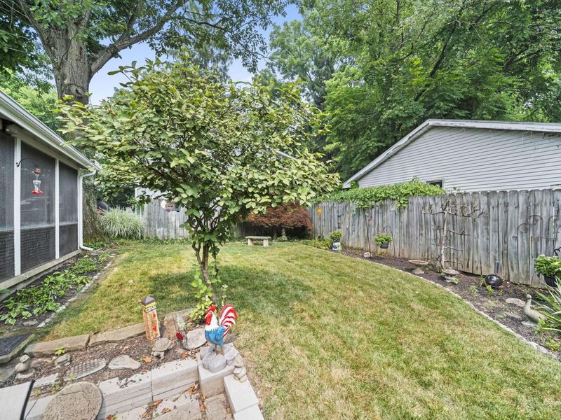 230 E College Street, Granville, OH 43023 Photo 54