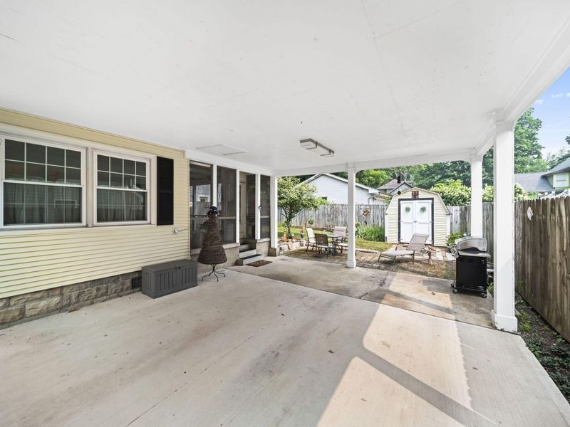 230 E College Street, Granville, OH 43023 Photo 62
