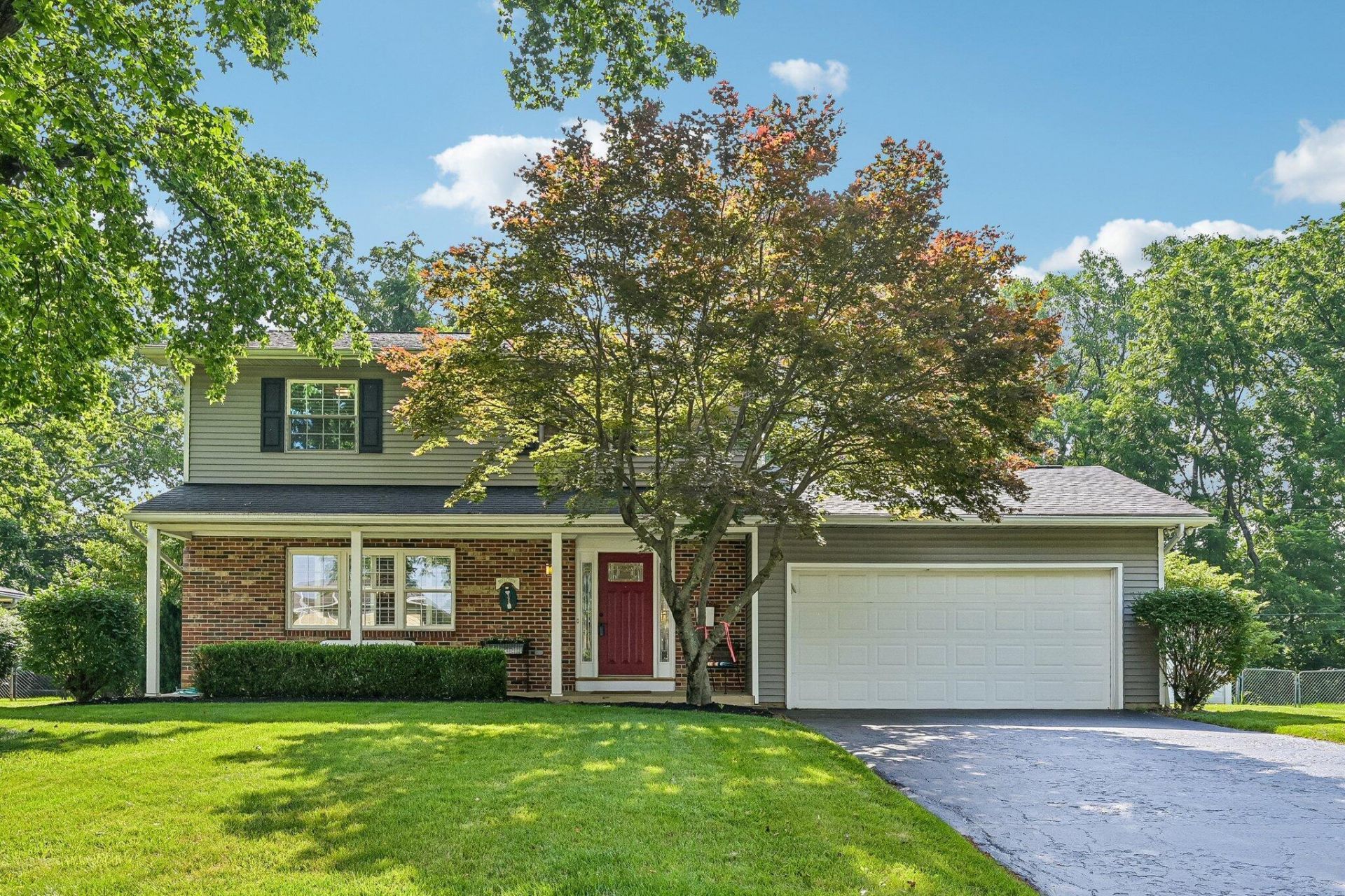 9491 Circle Drive E, Pickerington, OH 43147 Main Photo