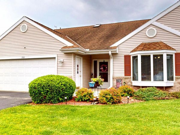 1505 Raveen St, Fort Atkinson, WI 53538