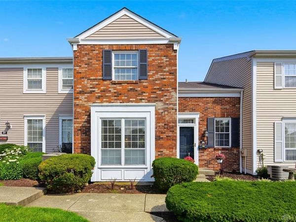 26 Twin Lakes Drive, Unit 218, Fairfield, OH 45014