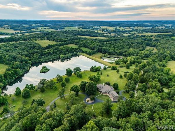 2393 Highway Z, Hermann, MO 65041