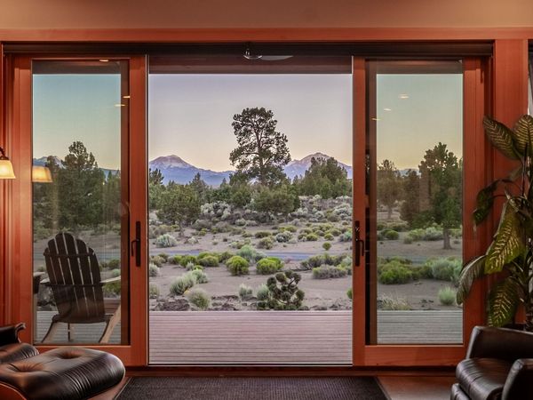 17740 Ox Spur Court, Bend, OR 97703