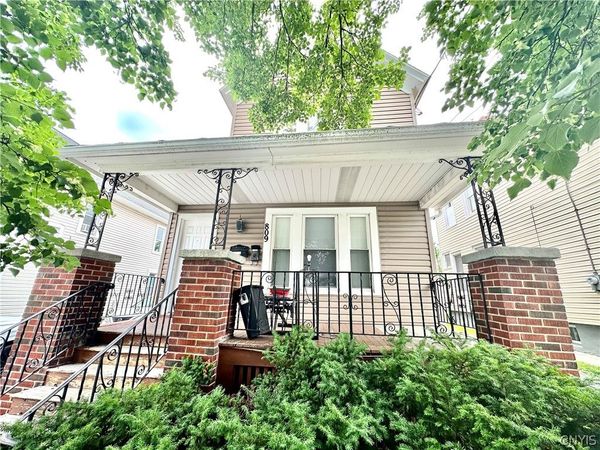 809 Eagle Street , Utica, NY 13501