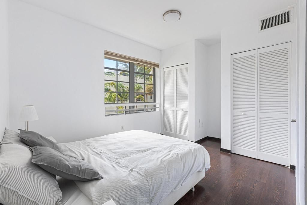 435 21st Street, Unit 308, Miami Beach, FL 33139 Photo