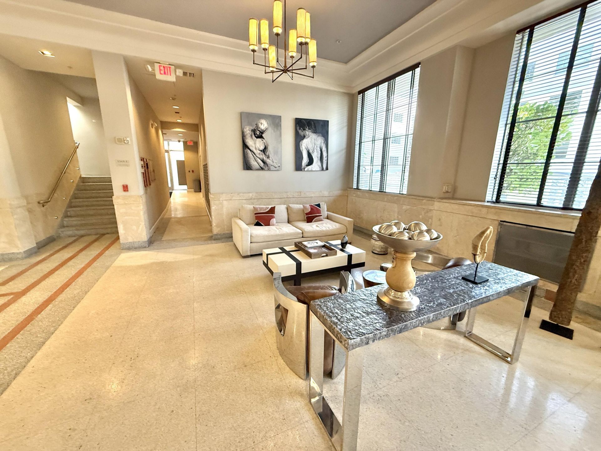 435 21st Street, Unit 308, Miami Beach, FL 33139 Photo