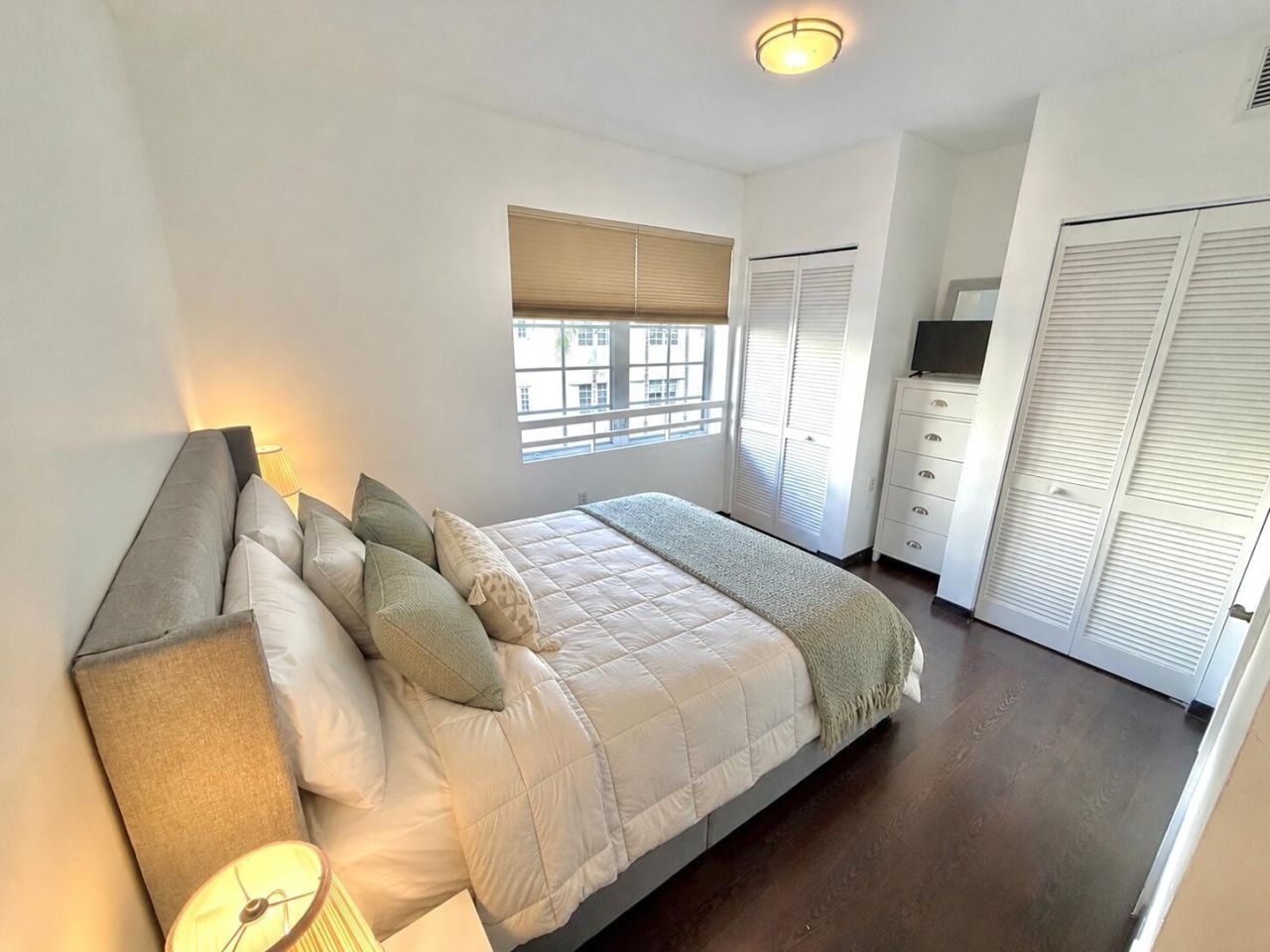 435 21st Street, Unit 308, Miami Beach, FL 33139 Photo