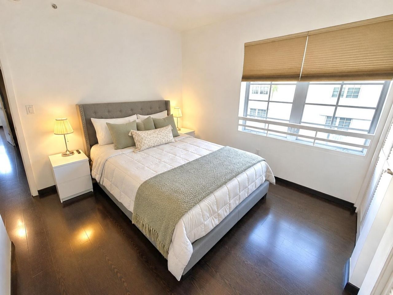435 21st Street, Unit 308, Miami Beach, FL 33139 Photo
