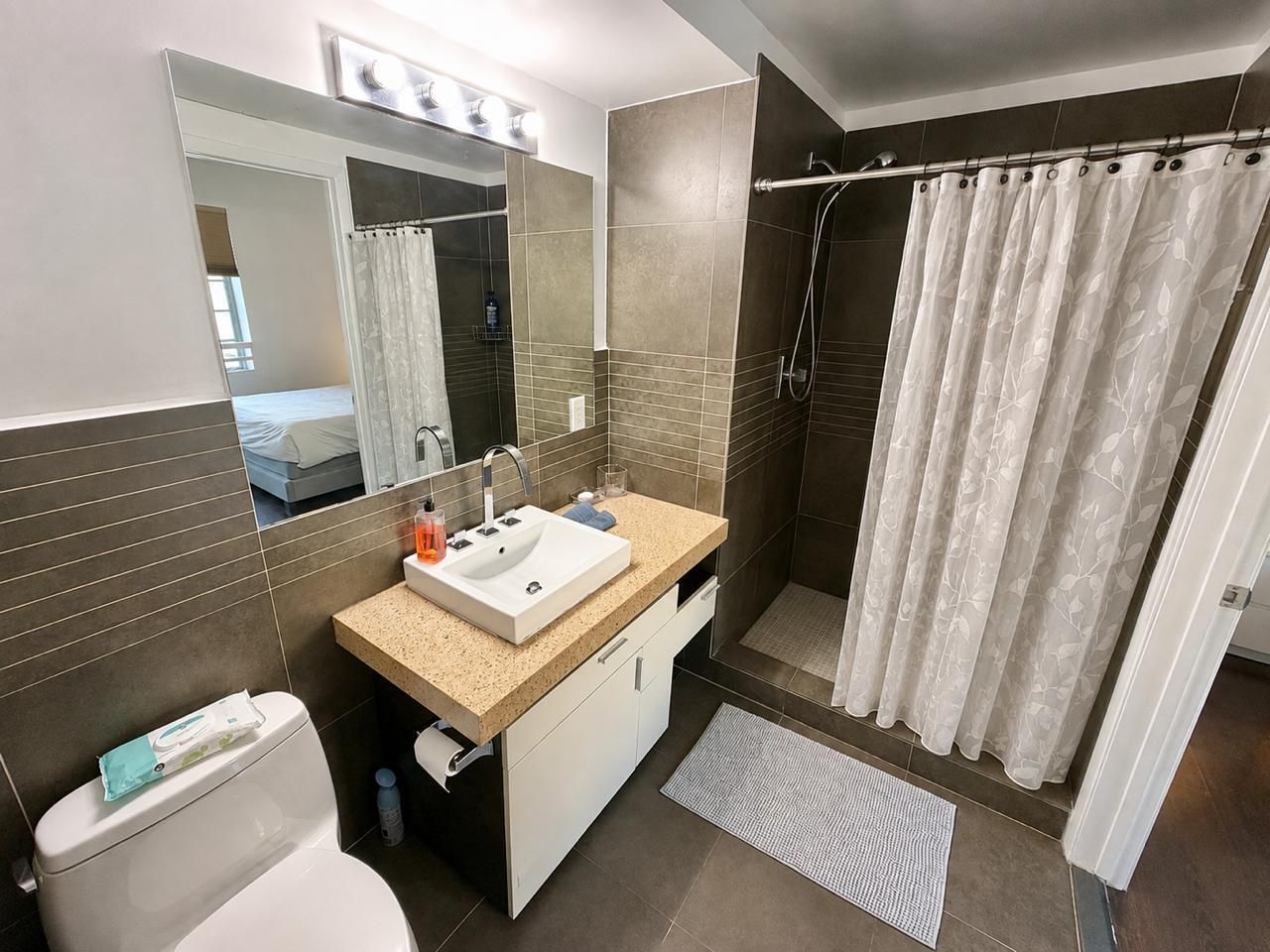 435 21st Street, Unit 308, Miami Beach, FL 33139 Photo