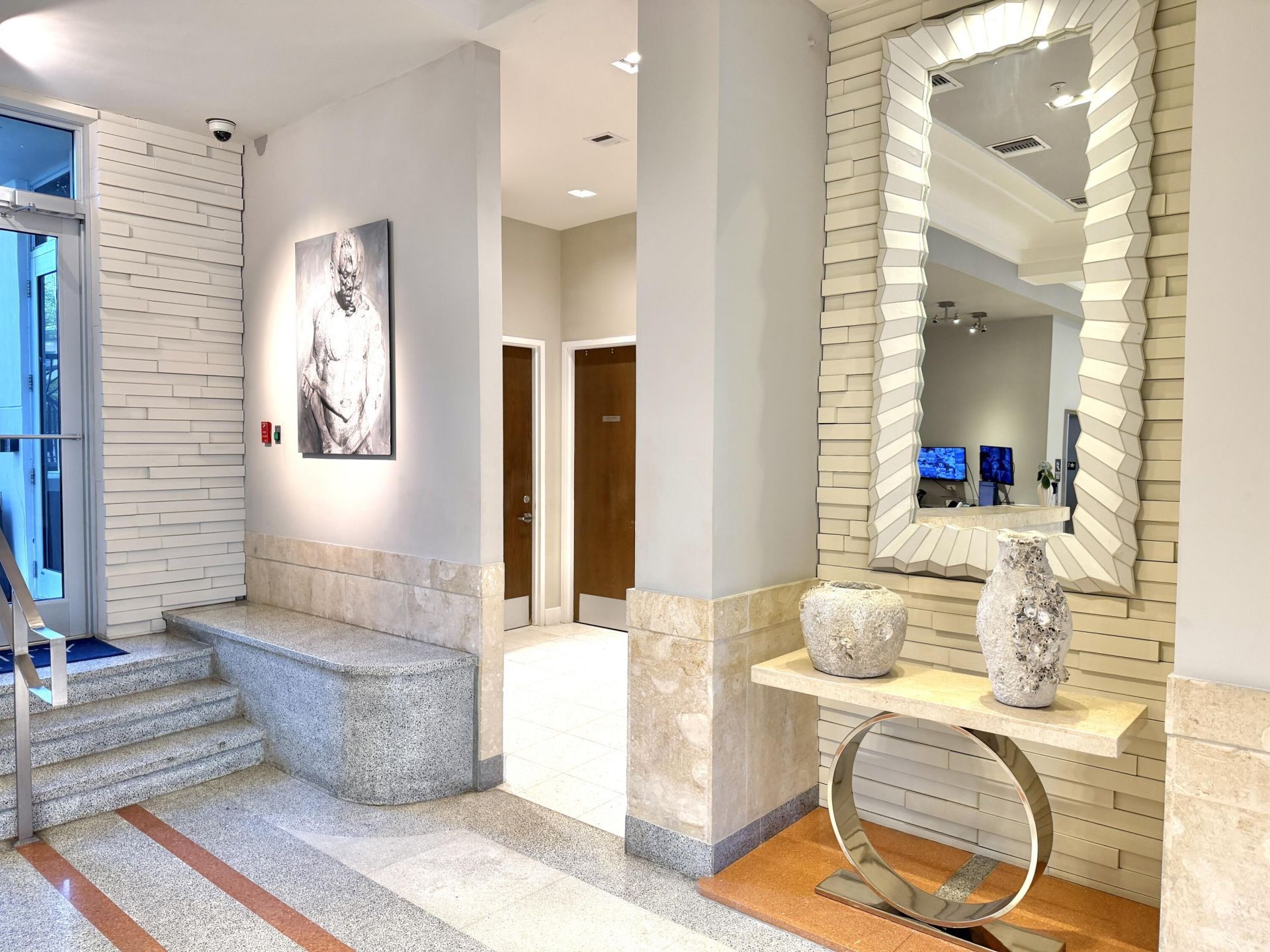 435 21st Street, Unit 308, Miami Beach, FL 33139 Photo
