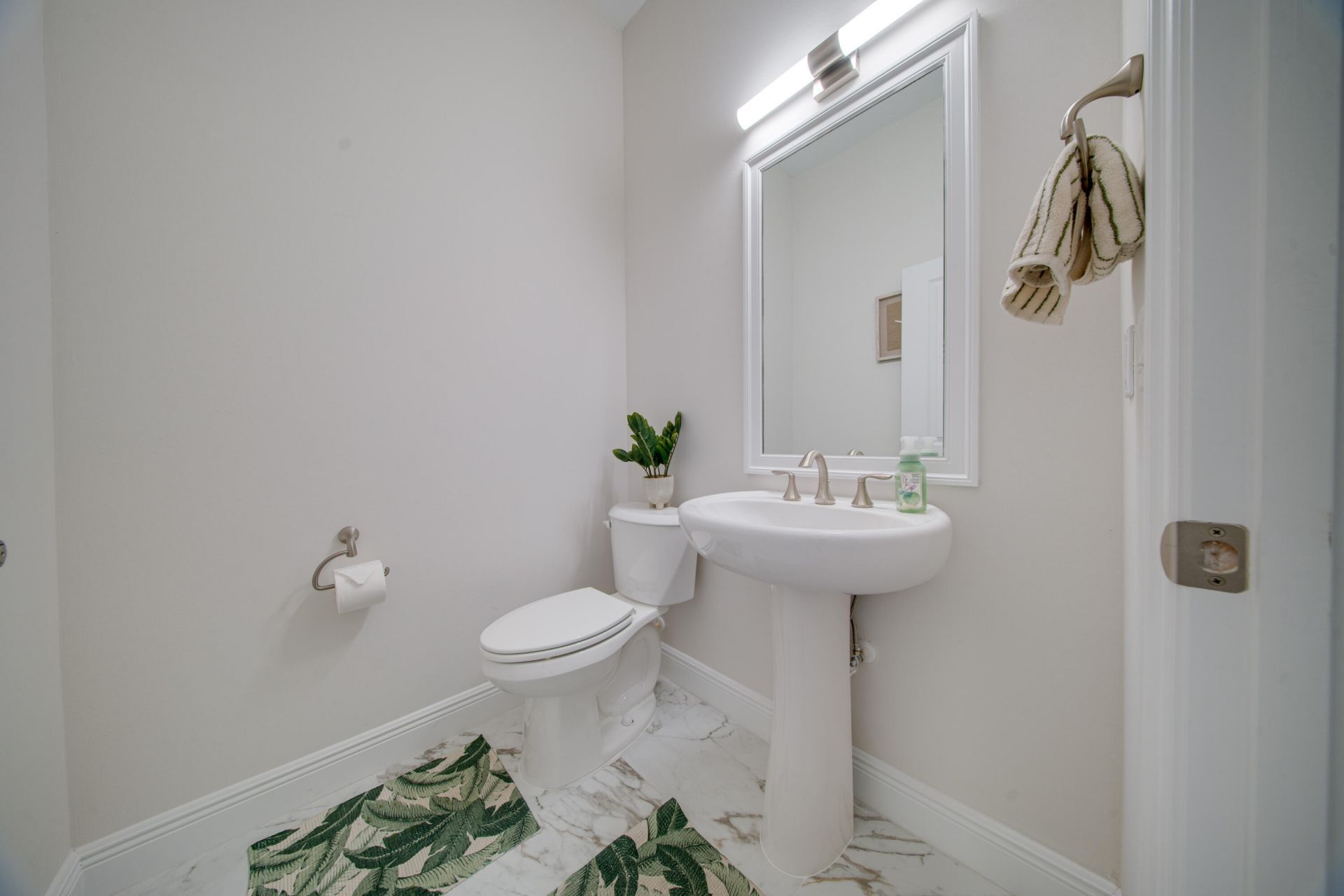 1805 Bridgepointe Circle, Unit 1, Vero Beach, FL 32967 Photo