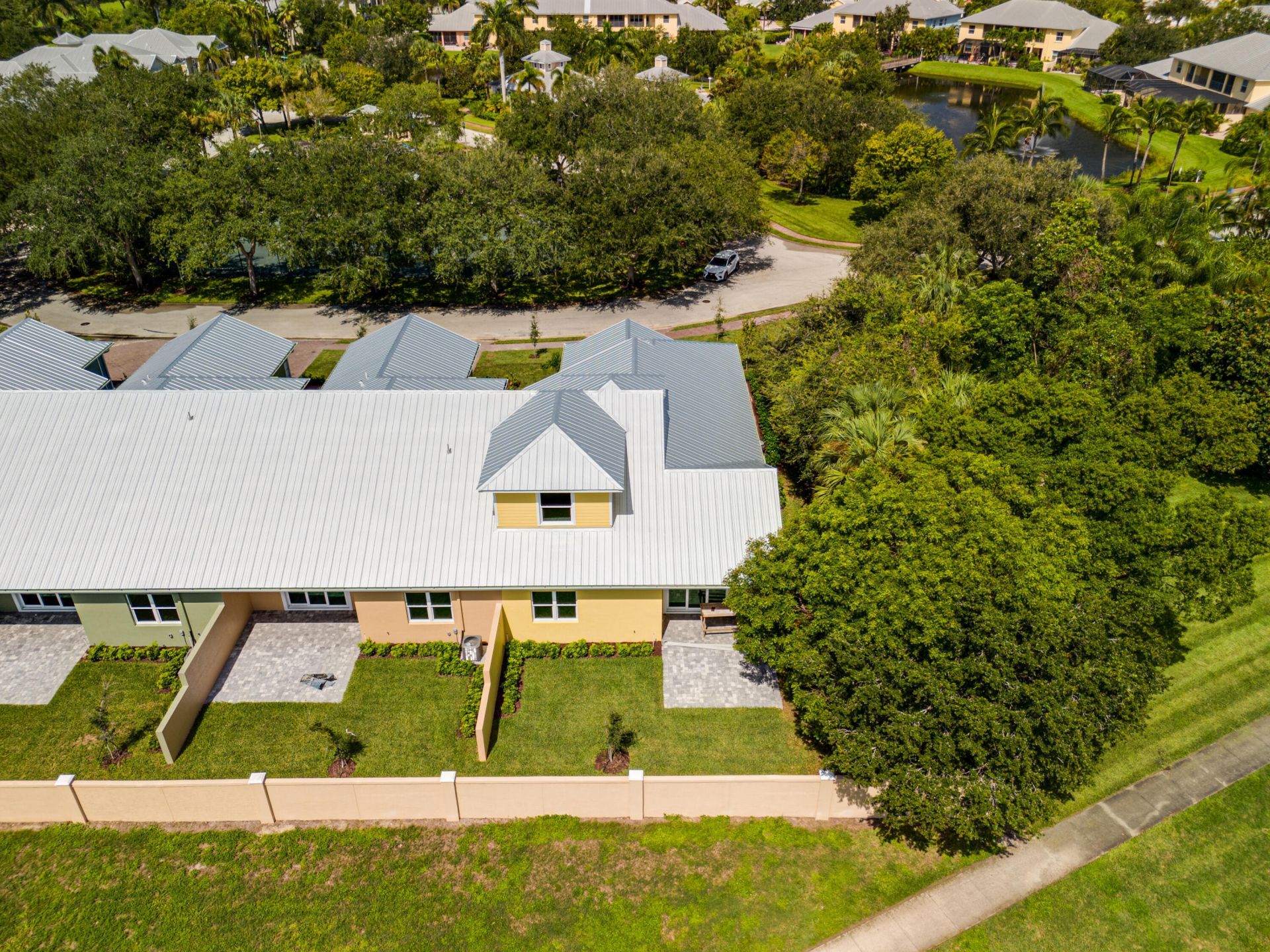1805 Bridgepointe Circle, Unit 1, Vero Beach, FL 32967 Photo