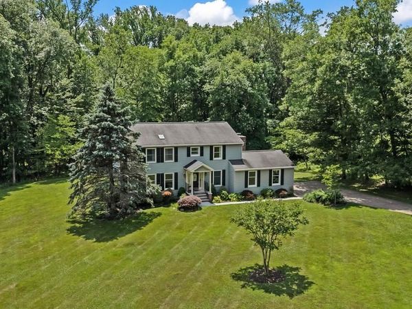 13 COVENTRY LANE , HOPEWELL, NJ 08525
