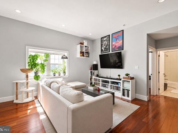 738 S 11TH STREET , Unit 2F, PHILADELPHIA, PA 19147