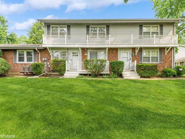 311 Milton Court , Unit B, Bloomingdale, IL 60108