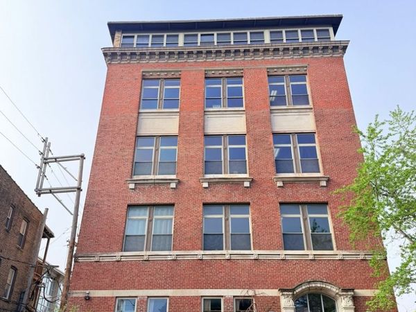 1470 W Carmen Avenue , Unit 301, Chicago, IL 60640