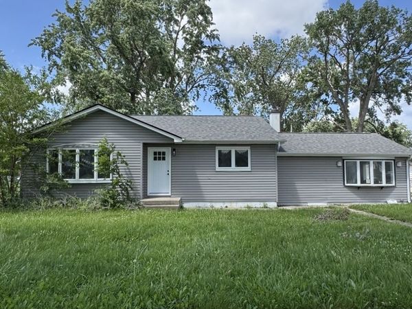 5550 W 85th Street , Burbank, IL 60459