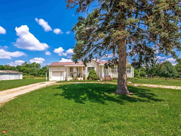 740 E Powers Street, Albany, IN 47320