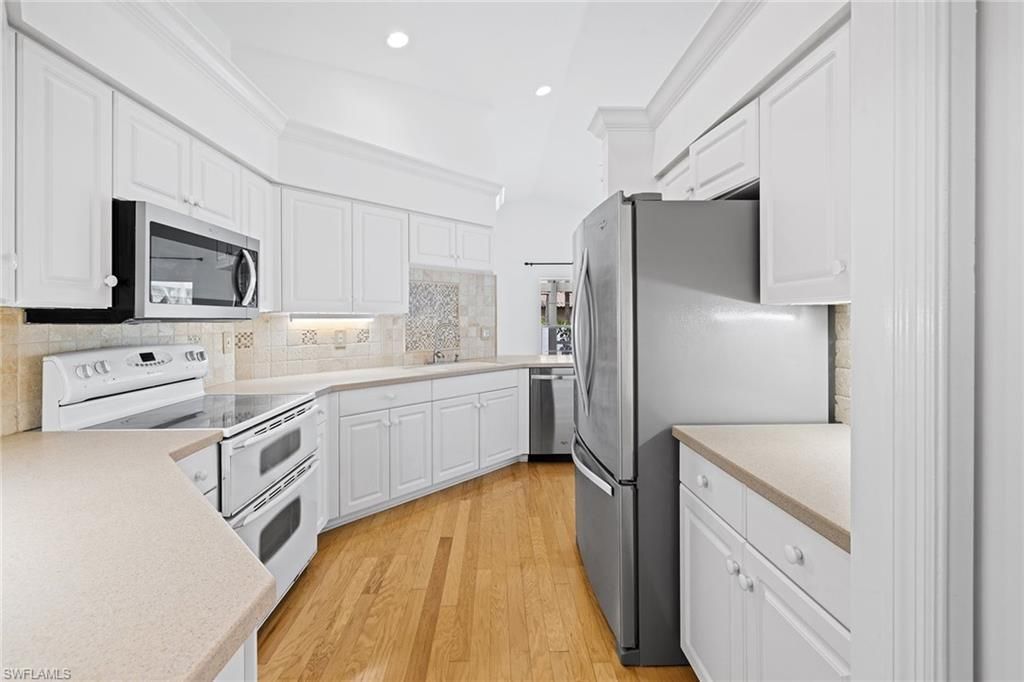 3157 Carriage Cir, Naples, FL 34105 Photo