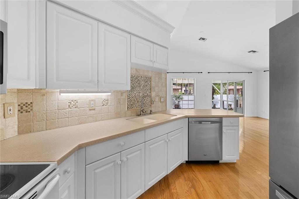 3157 Carriage Cir, Naples, FL 34105 Photo