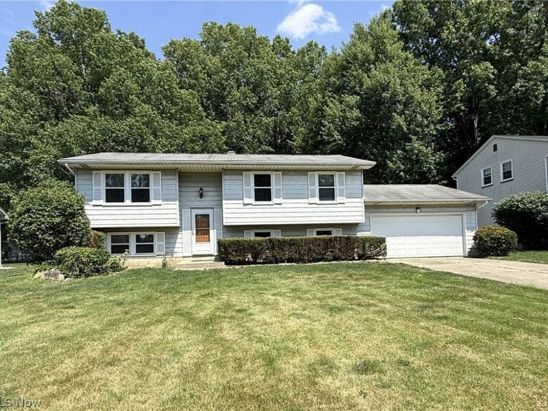 7533 Jaguar Drive, Boardman, OH 44512 Photo 1
