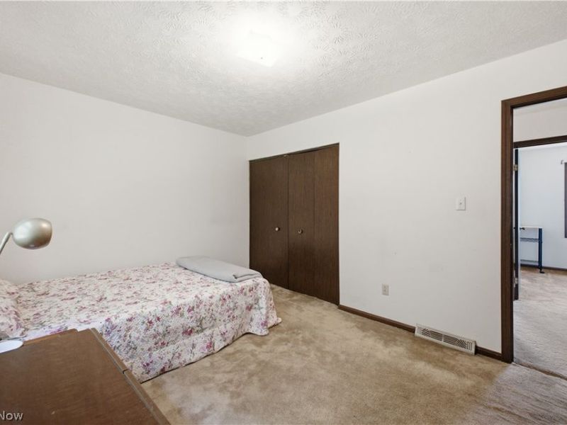 7533 Jaguar Drive, Boardman, OH 44512 Photo 9