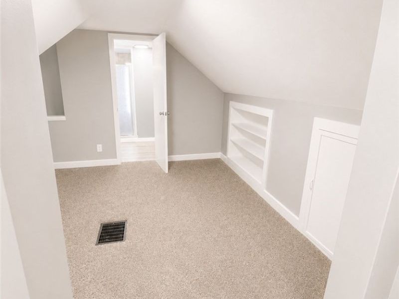 3954 E 41st Street, Newburgh Heights, OH 44105 Photo 18