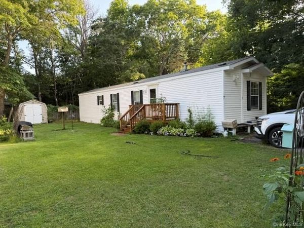 1538 Speonk Riverhead Road , Unit 7 Circle D, Speonk, NY 11972