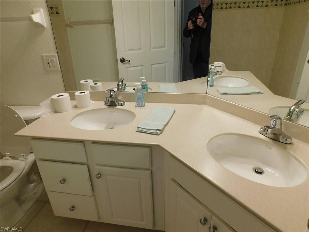 619 SE 7th St , Cape Coral, FL 33990 Photo