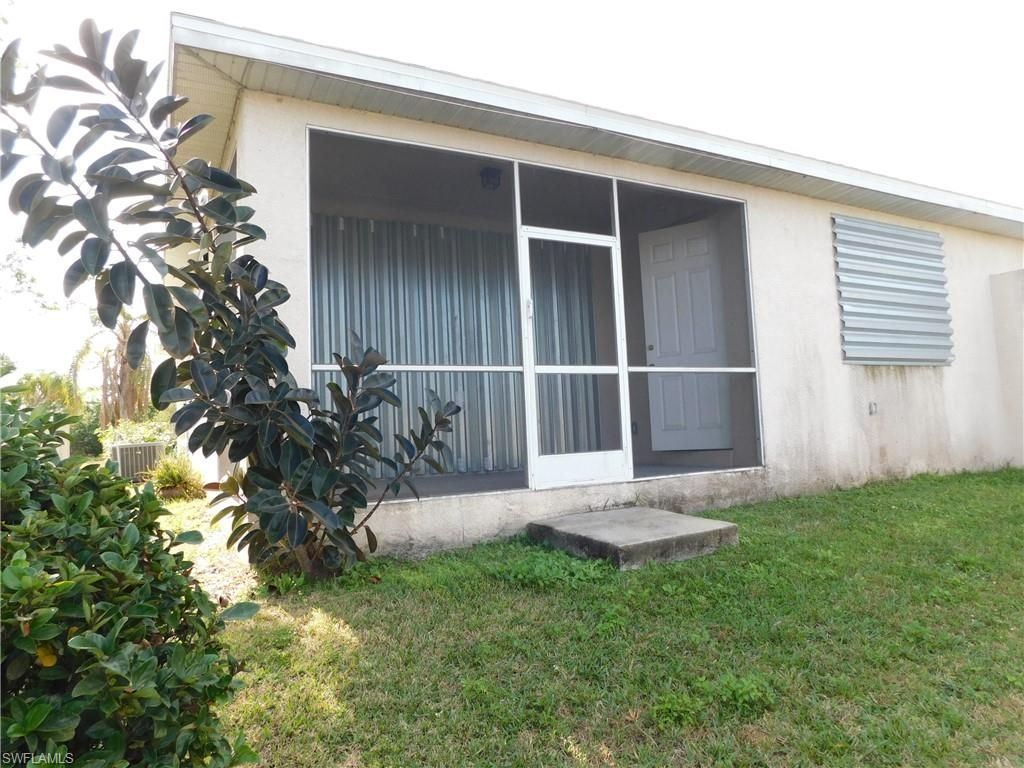 619 SE 7th St , Cape Coral, FL 33990 Photo