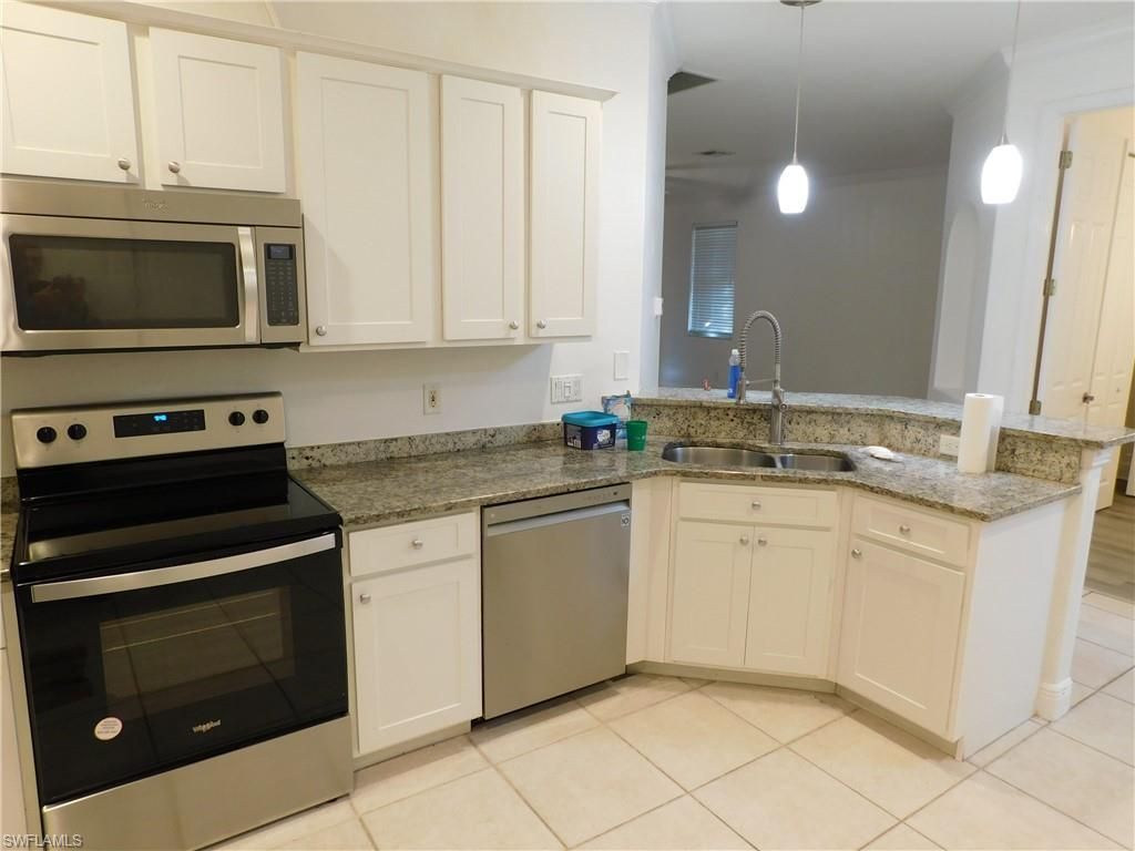 619 SE 7th St , Cape Coral, FL 33990 Photo